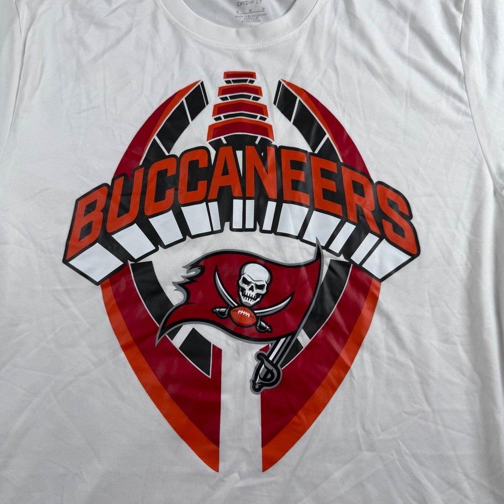 Nike Tampa Bay Buccaneers Dri-FIT White Graphic T-Shirt Mens Medium NWT sporty - Picture 3 of 11